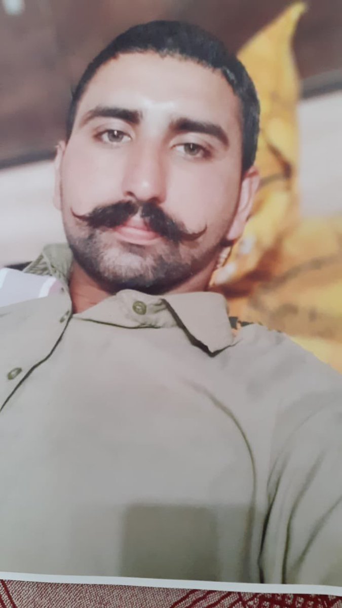 खैरेके गांव का एक किसान युवक अमृतपाल सिंह तारबंदी के पार एंट्री करके खेतों में काम करने के बाद वापिस नहीं लौटा 

परिवार पहले दिन से कह रहा था कि उनका बेटा पाकिस्तान में है, लेकिन पाक रेंजर्स इस बात से इनकार कर रहे थे।अब BSF और पाक रेंजर्स की मीटिंग के बाद इस बात की पुष्टि हो गई