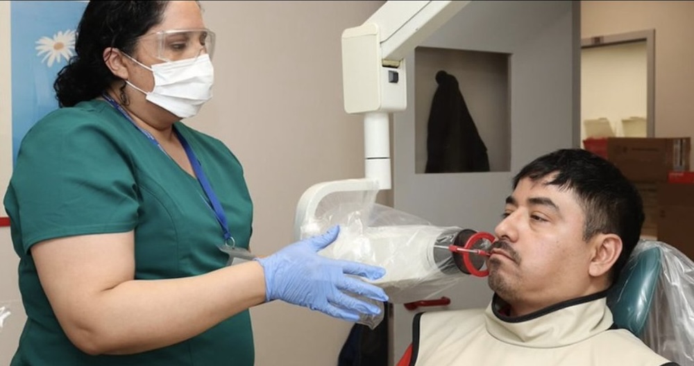 Ryan Health (@ryanhealthnyc) on Twitter photo ๐ฆท Big news! Ryan Health just received the 2025 Access to Care Grant โ thank you, <a href="/DeltaDentalins/">Delta Dental Insurance Company</a>!
This support helps us expand senior dental care by upgrading equipment & covering costs for older adults who need it most. ๐ฆท Big news! Ryan Health just received the 2025 Access to Care Grant โ thank you, <a href="/DeltaDentalins/">Delta Dental Insurance Company</a>!
This support helps us expand senior dental care by upgrading equipment & covering costs for older adults who need it most.