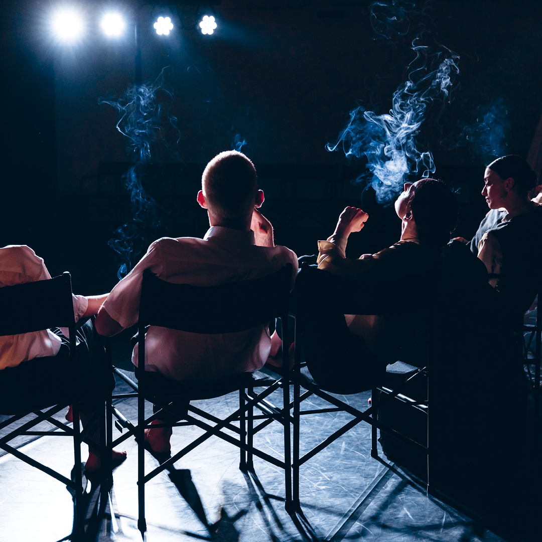 Aspettando la #BiennaleDanza2025 | #CreatoriDiMiti

GIOVEDÌ 31.07, H 20 / VENERDÌ 1.08, H 21
Arsenale – Teatro alle Tese
NUOVO BALLETTO DI TOSCANA
SISIFO FELICE

Scopri di più → bit.ly/BiennaleDanza2…
🎟 → bit.ly/BiennaleDanza2…