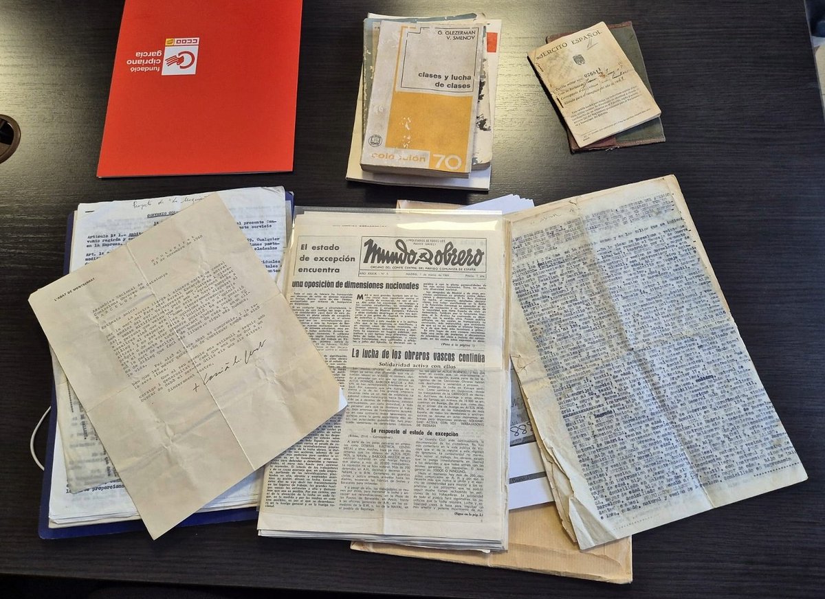 📜 Avui, a CCOO Vallès Occidental i Catalunya Central s'han lliurat formalment documents històrics del sindicalista i fundador de les CCOO, Cipriano García, a la fundació que porta el seu nom.

✊ Continuem recuperant la nostra història per construir un futur amb memòria.