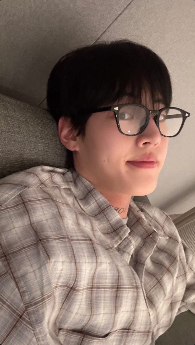 SEUNGHAN_STAFF's tweet photo. Let's clean the tags for yul drop the tags below 

 함께한 장율, 교홍 무대 너무 멋졌어
#홍승한_장율_교홍_사랑해요
홍승한 중심, 장율과 교홍 서포트 최고 조합
#홍승한_장율_교홍_너희가최고야
홍승한과 함께하는 장율, 교홍 최고야
#홍승한_장율_교홍_항상응원해요

#XOUL #XNGHANANDXOUL https://t.co/53xEejRzq7