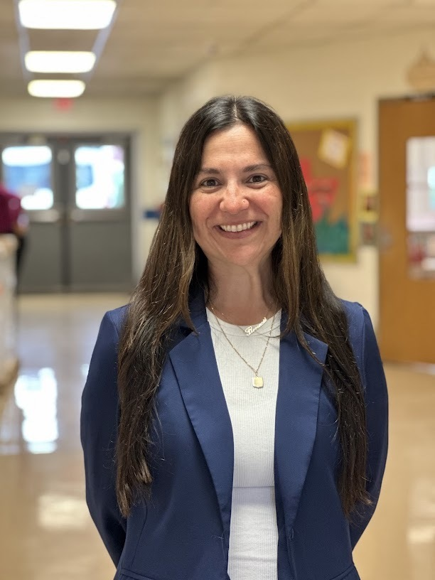 PalmyraProud's tweet photo. Please check your emails for a Message from our NEW Superintendent on her 1st Day! https://t.co/qq5FOIg44u