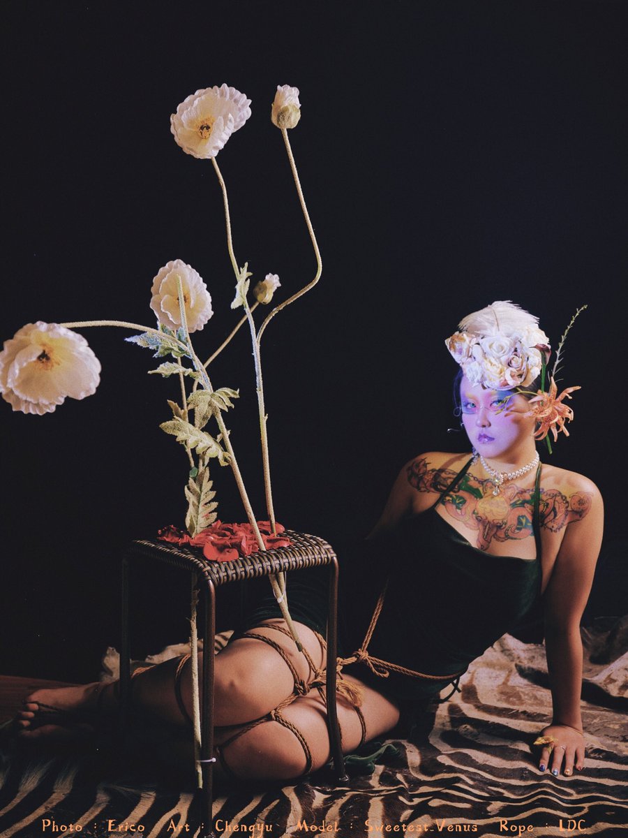 直视我👁️

🔮仲夏夜之梦·艾缚💖<a href="/EXSalon8/">EX Studio</a> 
📷<a href="/ericxu06/">ericxu06</a> 
🌿Chengyu
🪢<a href="/jyyztg/">家有一直跳狗</a> 
🧚‍♀️🎨<a href="/Sweetest_Venus/">壮壮姐姐</a> 

#LGBTQ #🏳️‍🌈 #彩虹妆造 #插花