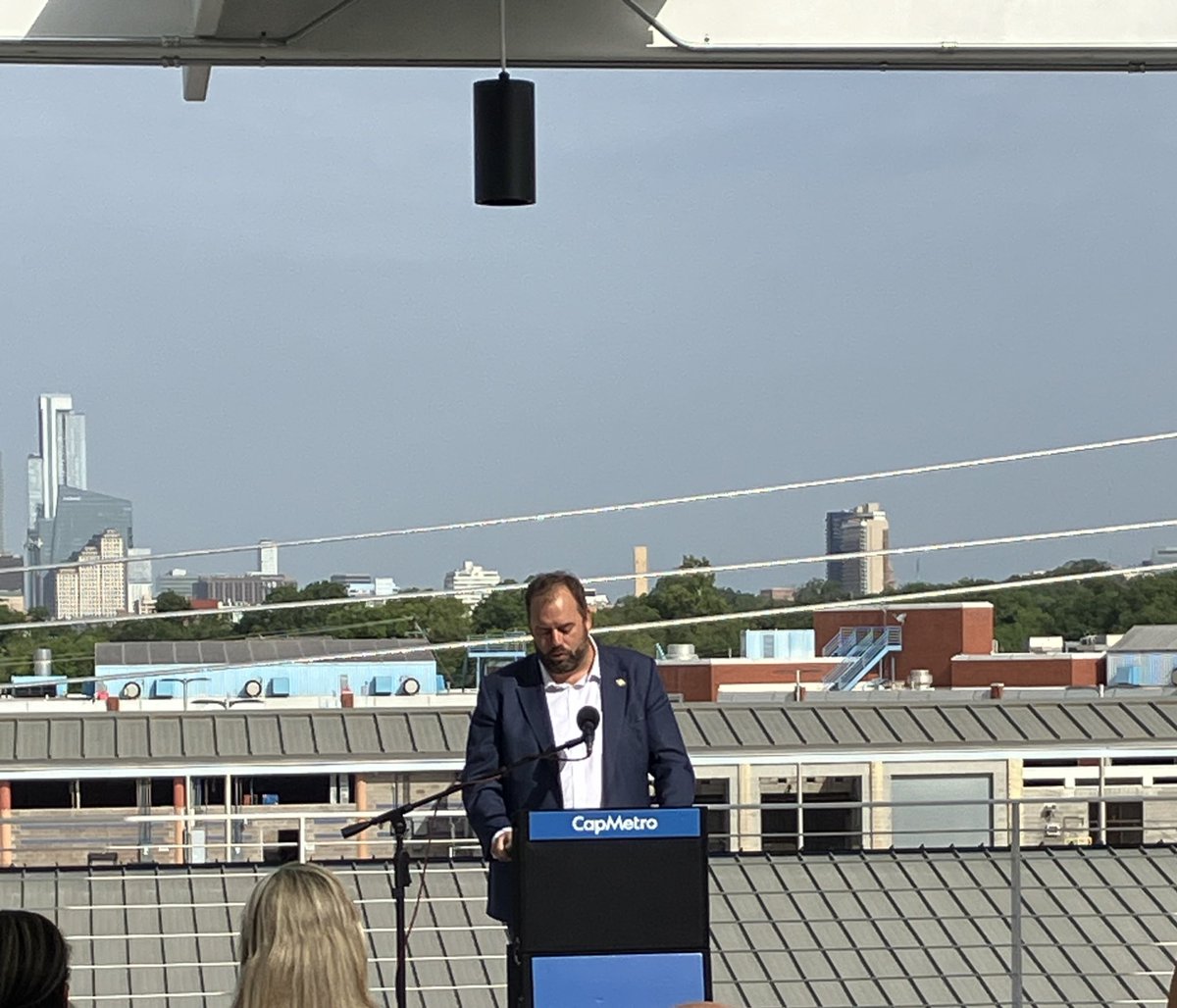 CapMetroCEO's tweet image. Thank you Rep. @BucyForTexas for joining us today and for your eloquent speech on public transportation. Thank you also for helping name today @CapMetroATX Day! #CapMetroDay #CapMetro40"