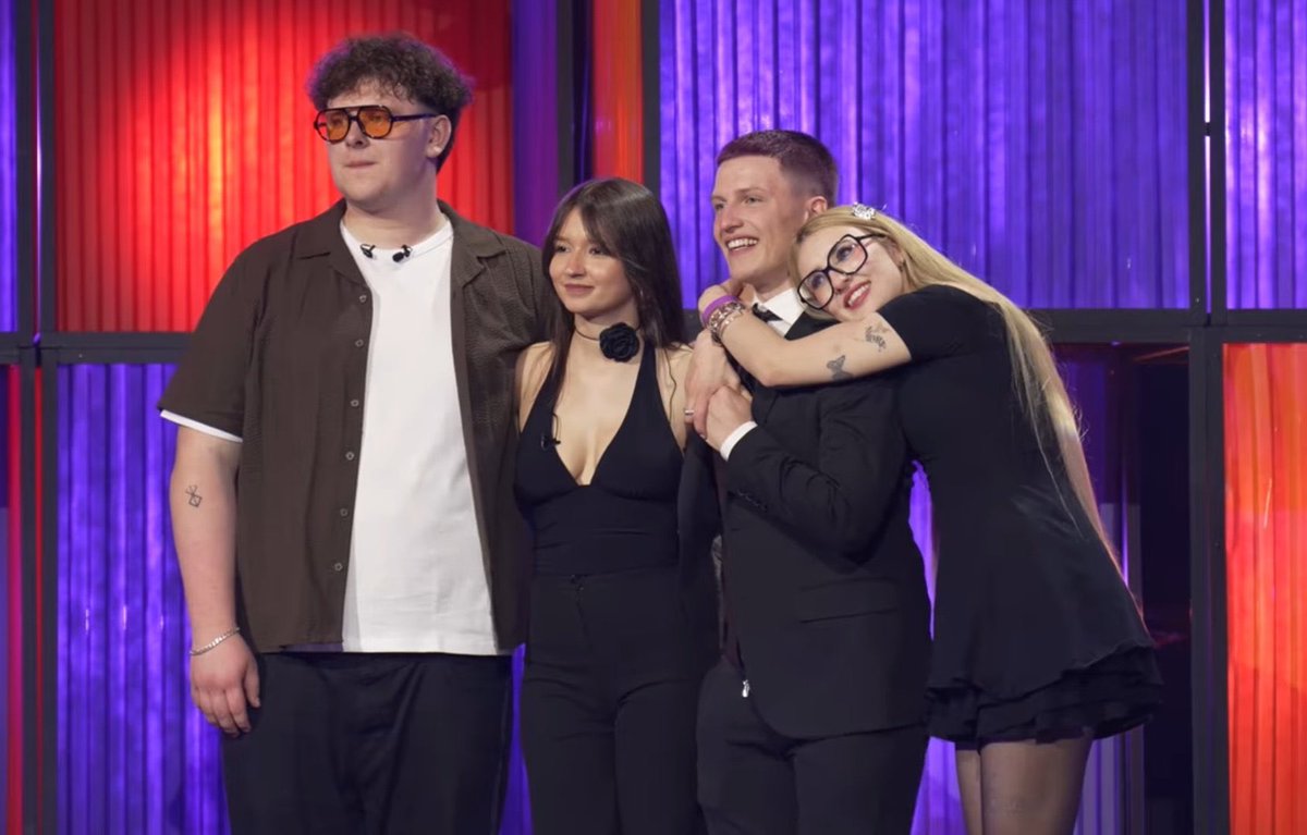 Przepraszam, już chuj ze wszystkim, ale co to kurwa za nazwy baza i faza😭 #t5m3