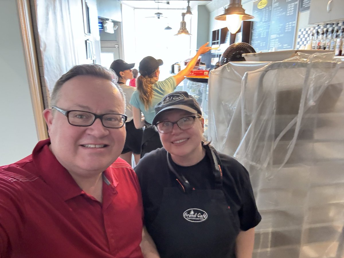 Bryan May tweet media