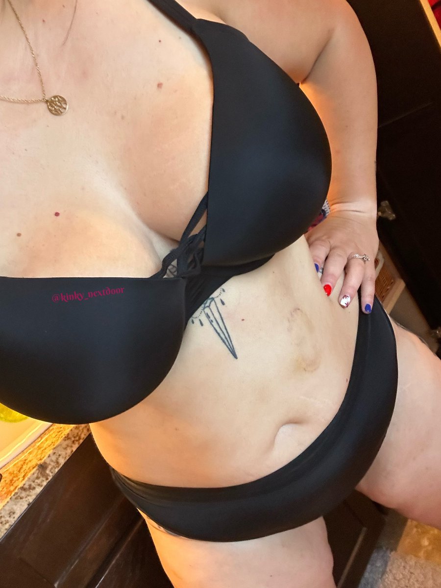 kinky_wife_nextdoor tweet media