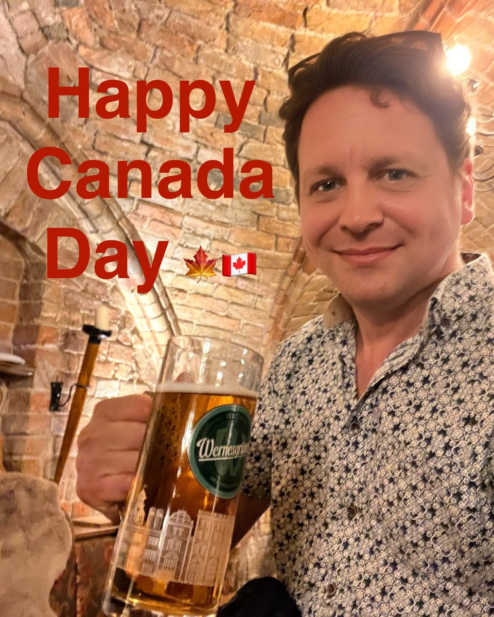 Daniel Vnukowski (@danperforms) on Twitter photo ๐จ๐ฆ Starting off the day very festive ๐ #CanadaDay #OhCanada #FestiveVibes #RedAndWhite #BeerSampling #Rostock ๐จ๐ฆ Starting off the day very festive ๐ #CanadaDay #OhCanada #FestiveVibes #RedAndWhite #BeerSampling #Rostock
