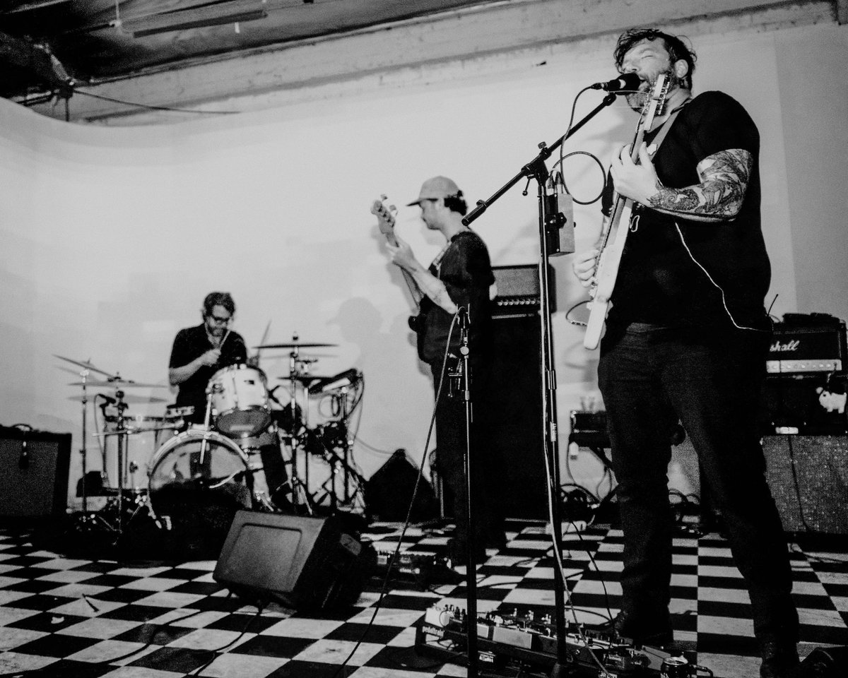 Solid Brass Records (@solidbrassrecs) on Twitter photo LA band Molly Horses joins Solid Brass and <a href="/NewNoiseMags/">New Noise Magazine</a> premieres new single “BABBA” from upcoming 6-song EP, ‘Clang Clang’ out on 7/25.
newnoisemagazine.com/premieres/trac… LA band Molly Horses joins Solid Brass and <a href="/NewNoiseMags/">New Noise Magazine</a> premieres new single “BABBA” from upcoming 6-song EP, ‘Clang Clang’ out on 7/25.
newnoisemagazine.com/premieres/trac…