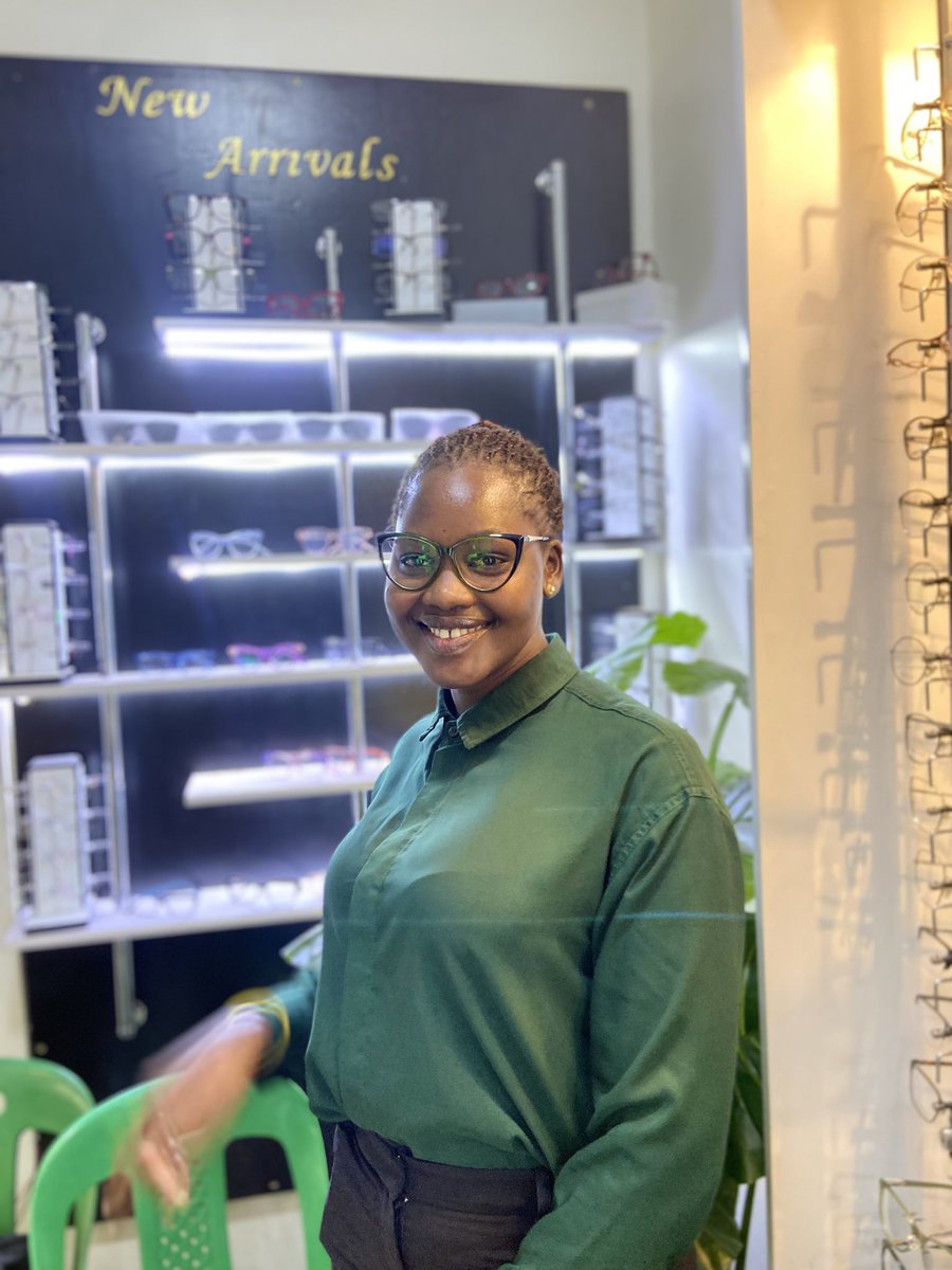 KrystalsightOpt's tweet photo. Happy client .
Visit us today and get your vision enhanced .
#Luxuryeyewear https://t.co/YZ9Dg3aMIf