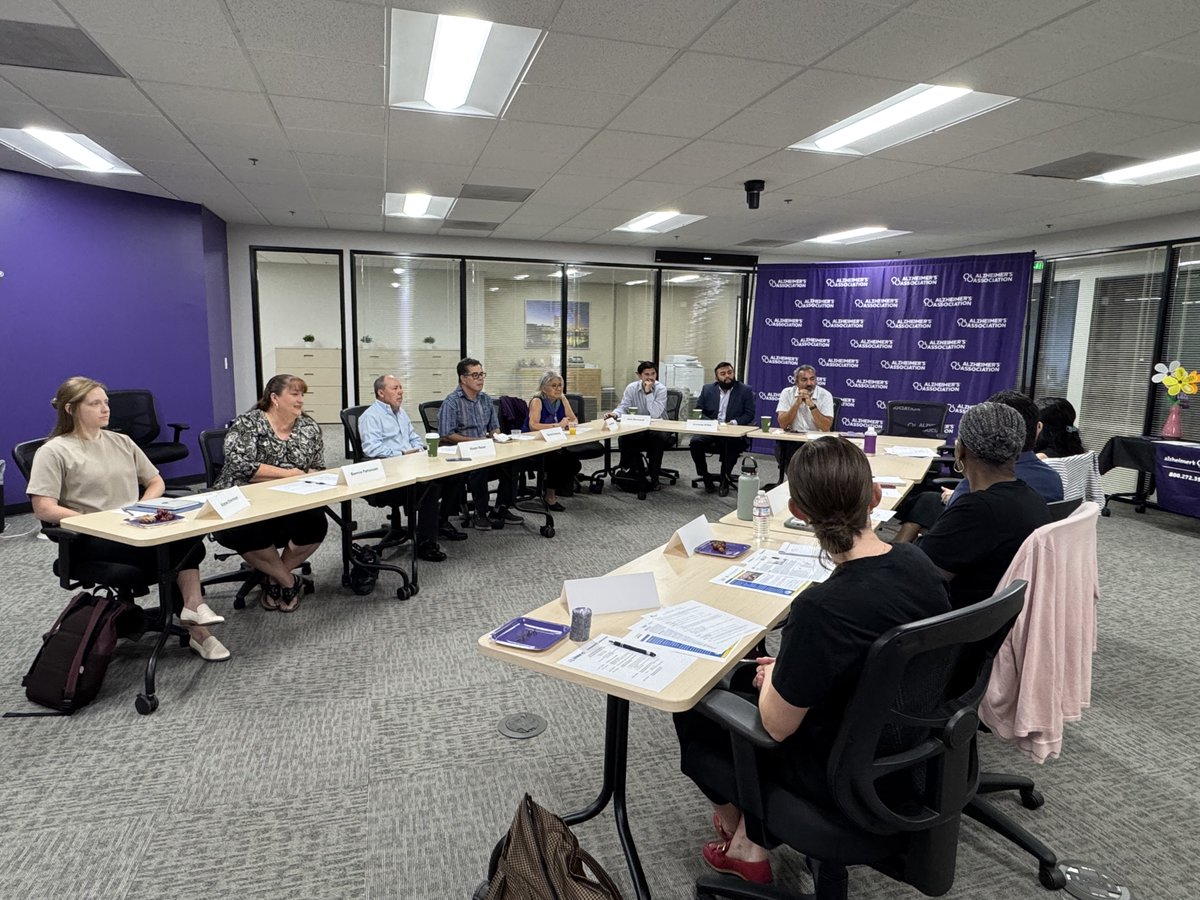 AlzNorCalNorNev's tweet photo. We hosted our Brain Health Roundtable with @RepBera  Thank you Rep. Bera for leading an important conversation &amp; for challenging us to come together as one community to reimagine the future of dementia care. Thank you, too, to our partner organizations and volunteers. #ENDALZ https://t.co/jBcQZXf1rw