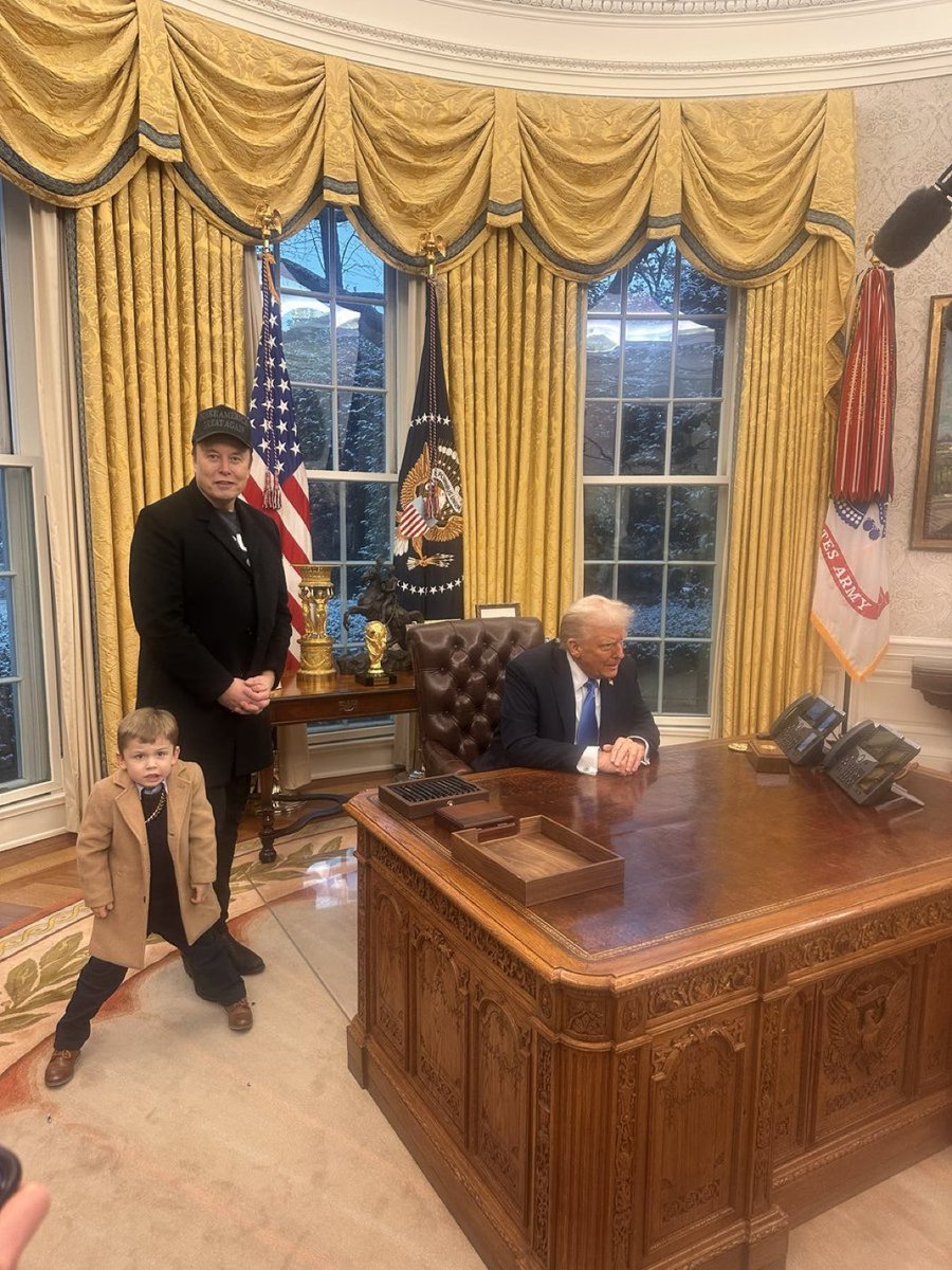 The feud between <a href="/realDonaldTrump/">Donald J. Trump</a> and <a href="/elonmusk/">Elon Musk</a> is heartbreaking.

Sure wish we had cooperation, friendship, and shared purpose, vision, and hope  back. 😢
x.com/iam_smx/status…