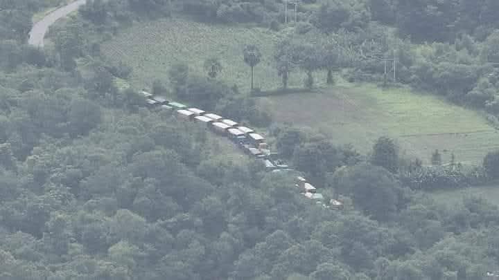 zawmoethant71's tweet photo. The local residents of #KamMa are fleeing, due to military council's massive incursion in #MaGwe region & needing many help,#Pakokku Tsp Humanitarian Coordinator & Student Forces (ABSDF) official said.
https://t.co/ULXGHbxWBF
#2025Jul01Coup
#Airstrikes
#WhatsHappeningInMyanmar https://t.co/vVy5f0bcNe