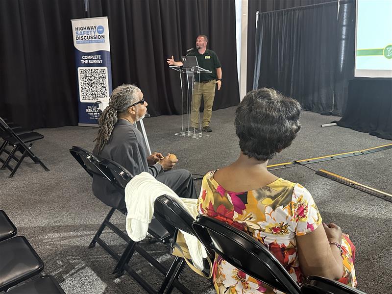 kyhighwaysafety's tweet image. Thank you, West Louisville! 🙌
We partnered with @LMPD,@louisville_ul, @visionzerolou, and @loupublicworks for a community engagement event.
Your voices help shape safer, more connected streets. 💬🚦 #VisionZero #WestLouisville #PublicEngagement