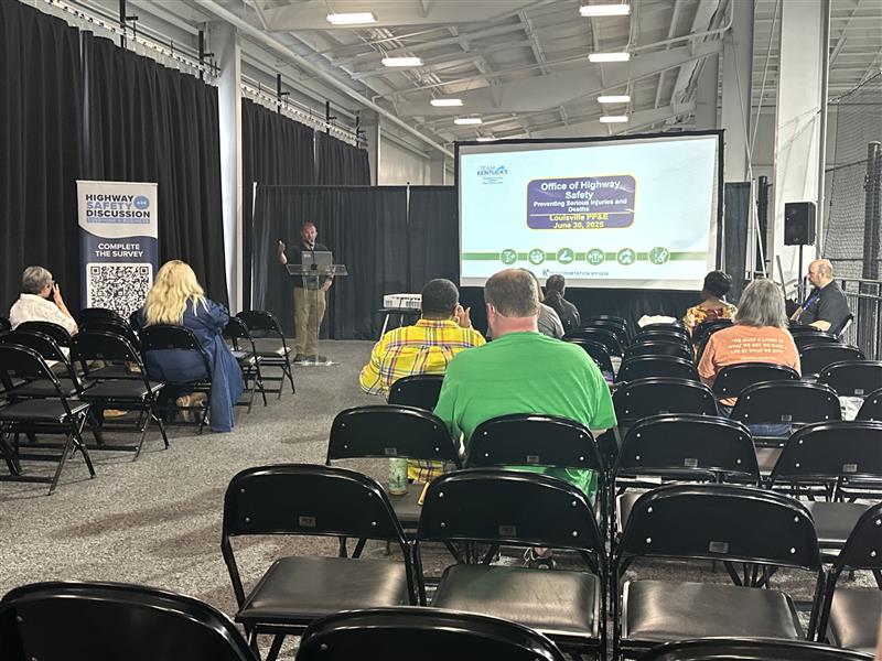 kyhighwaysafety's tweet image. Thank you, West Louisville! 🙌
We partnered with @LMPD,@louisville_ul, @visionzerolou, and @loupublicworks for a community engagement event.
Your voices help shape safer, more connected streets. 💬🚦 #VisionZero #WestLouisville #PublicEngagement