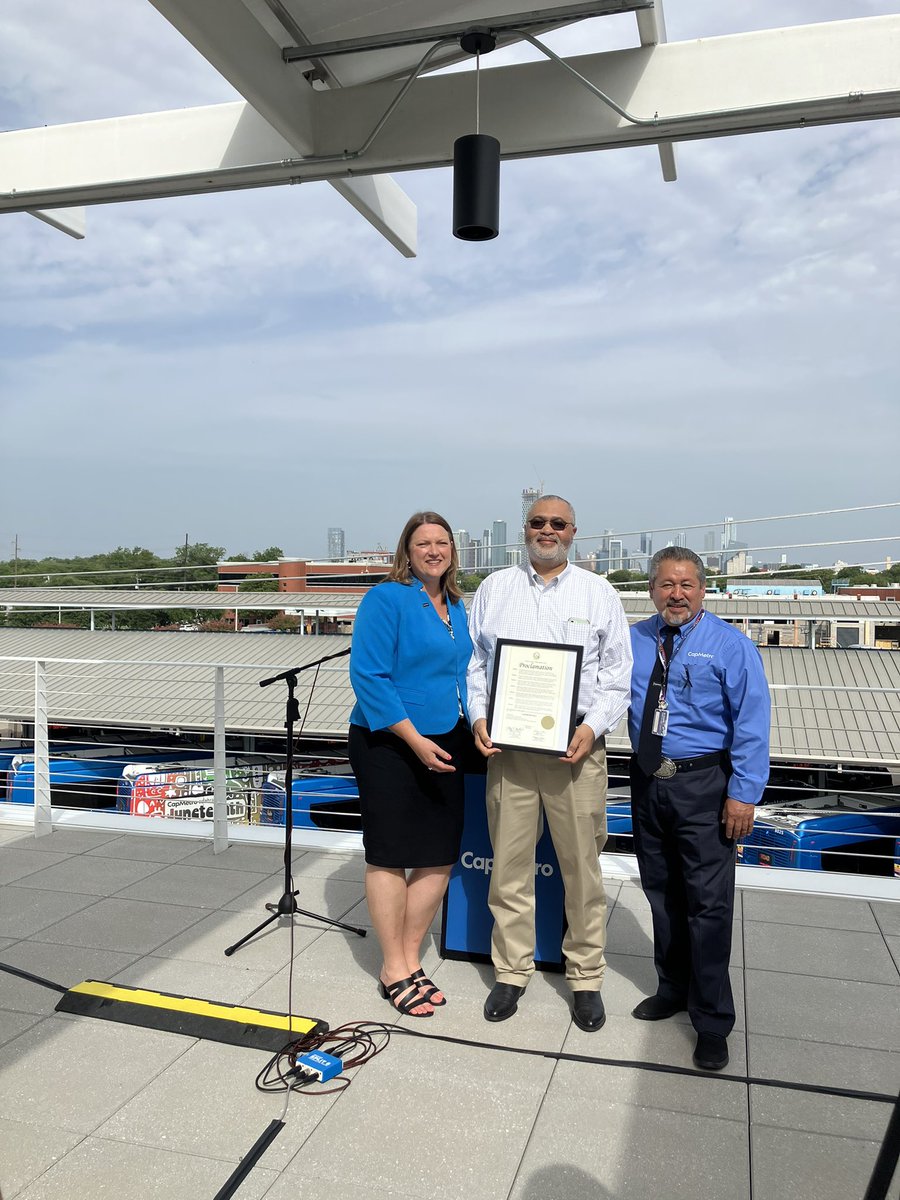 CapMetroCEO's tweet image. This has been such a special morning here at @CapMetroATX as we celebrate our 40th anniversary! We were thrilled to have our Board Chair and Commissioner Jeff Travillion stop by to present us with a proclamation from @TravisCountyTX Happy CapMetro Day!