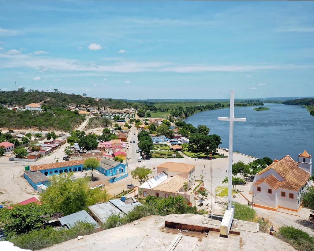 altairviatges's tweet image. Lectures per viatjar a Angola!

🇦🇴 ELS SECRETS DE LA BADIA (@columnaedicions): altair.es/cat/libro/secr…

🇦🇴 EL VENEDOR DE PASSATS (@Ed_Periscopi): altair.es/cat/libro/vene…

🇦🇴 CARTAS DE LA GUERRA (@debatelibros): altair.es/cat/libro/cart…