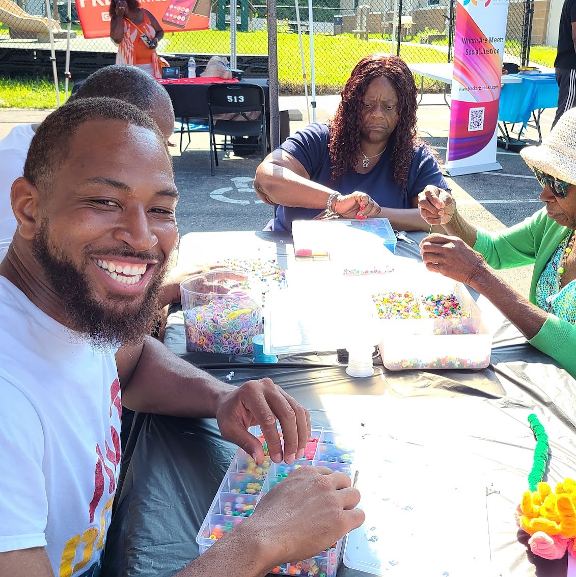 513Relief's tweet image. The 513Relief Bus Tots to Teens Family Health Day was a huge success! We were honored to support so many families by connecting them to essential health resources. Thanks to all of our incredible partners, volunteers, and staff who made this impactful day possible.