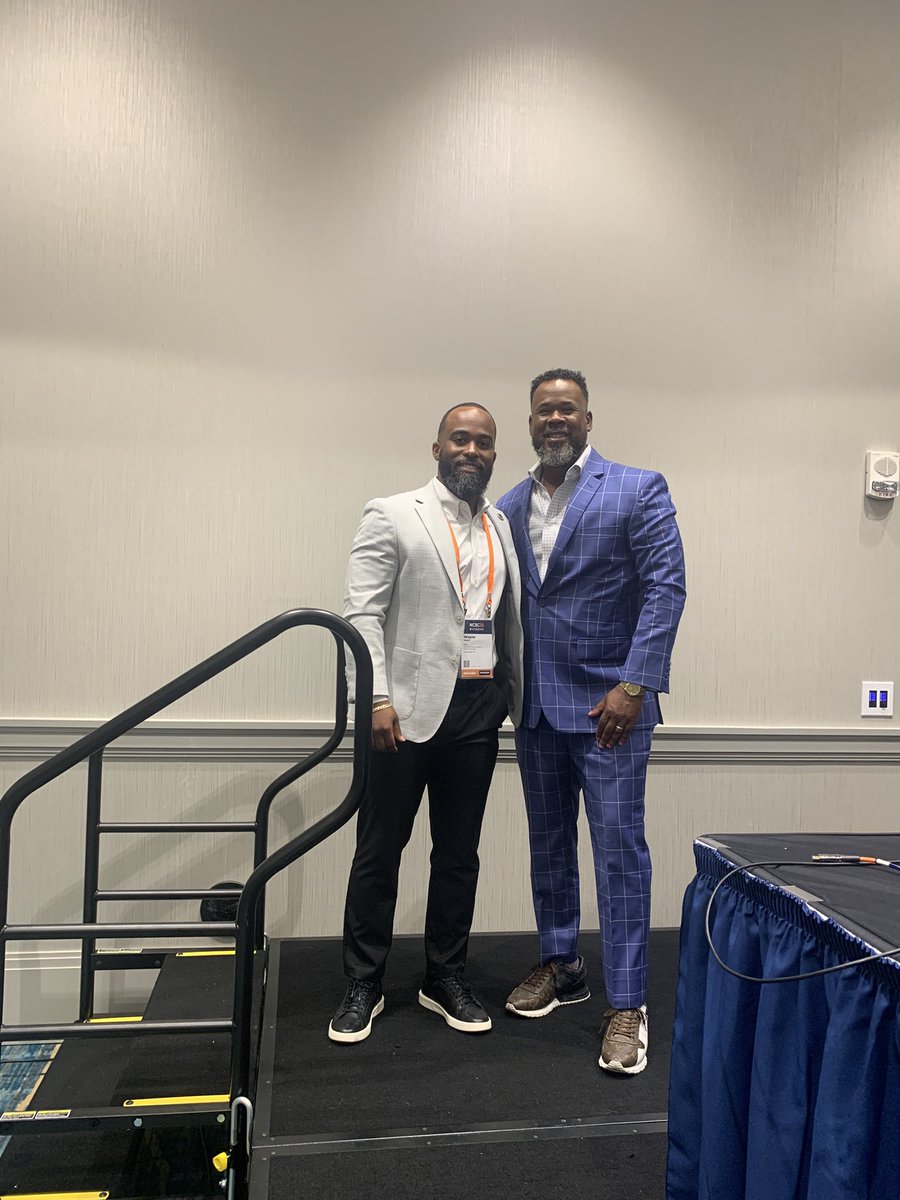 Black Minds Matter (@blk_mindsmatter) on Twitter photo Building effective operator CMO relationships in Charter schools. | The panel was a success! 👏🏾🔥 | Clips coming soon!!!
-
Speakers: Shomari James & Dr. Wayne Jones.
-
📸: <a href="/gabe4_Christ/">Gabriellynchglobal 🏆</a> Building effective operator CMO relationships in Charter schools. | The panel was a success! 👏🏾🔥 | Clips coming soon!!!
-
Speakers: Shomari James & Dr. Wayne Jones.
-
📸: <a href="/gabe4_Christ/">Gabriellynchglobal 🏆</a>