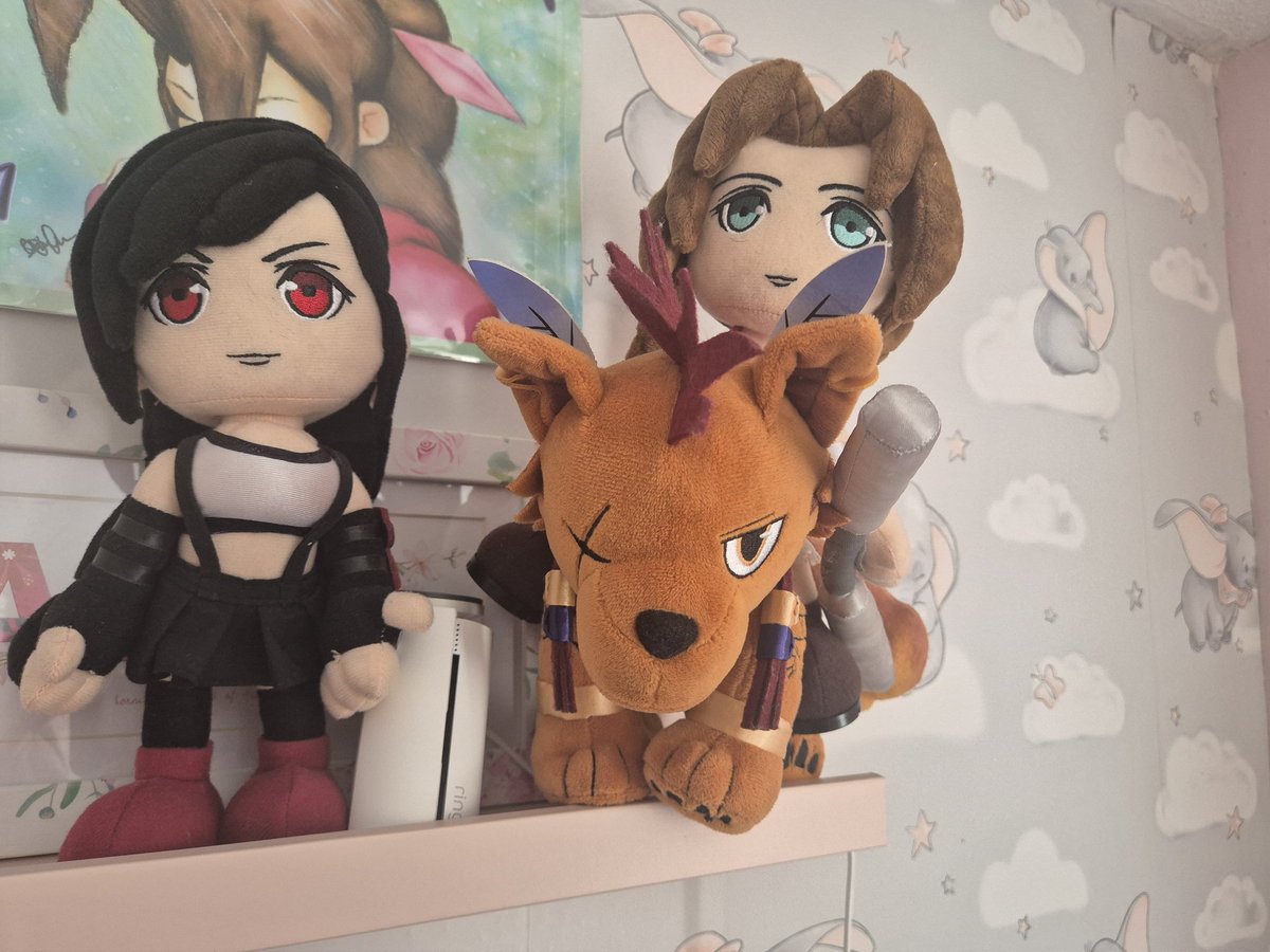 TIFAALEXANDROS's tweet image. Thanks for the 22 followers so far :) here's a picture of the plushies i have in my daughter's room #TifaLockhart #nanaki #aerithgainsborough #finalfantasyvii @FinalFantasy