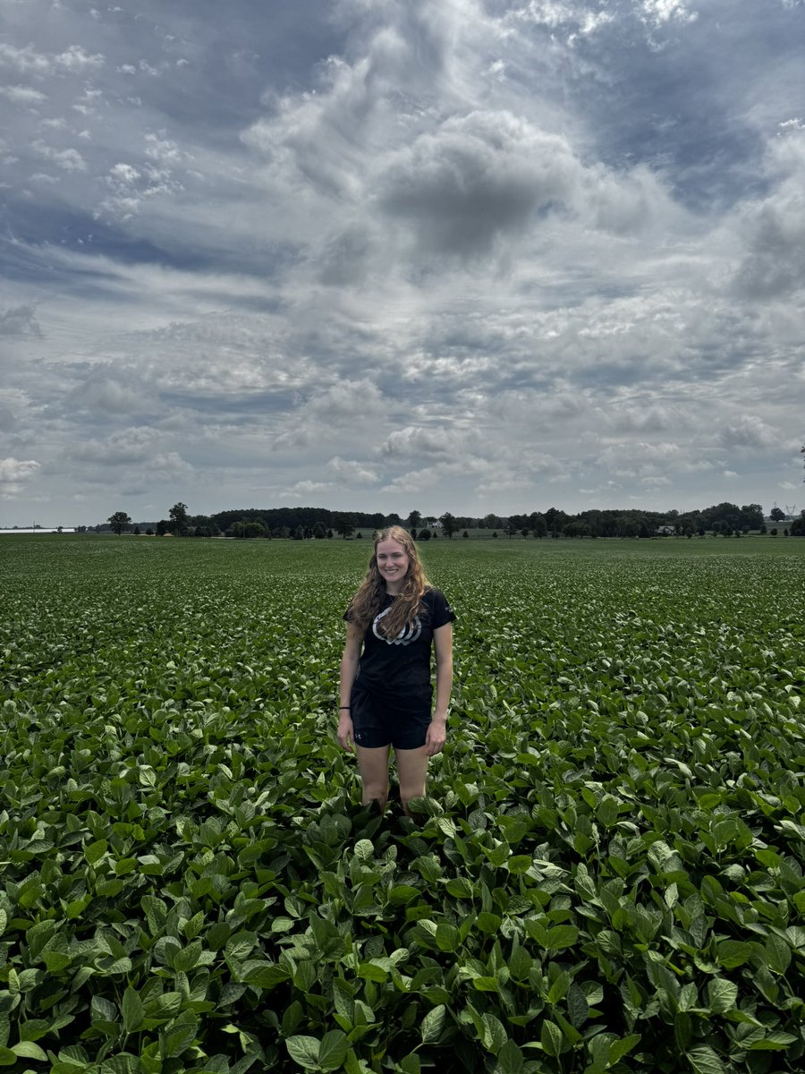 orthisaac_'s tweet photo. Knee high by the 1st of July 🇨🇦 🇨🇦 Happy Canada Day!! @laurencourtt https://t.co/RoOBYGOvL5
