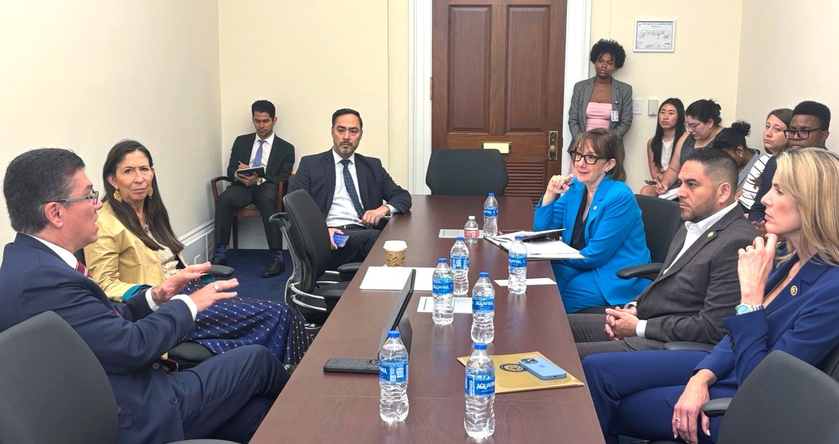 UMassChancellor's tweet image. UMass empowers students to do better for Massachusetts and beyond. With that in mind, I was honored to travel to D.C. to share our accomplishments and opportunities with the Congressional @HispanicCaucus, a group advancing priorities that matter to the Hispanic community.