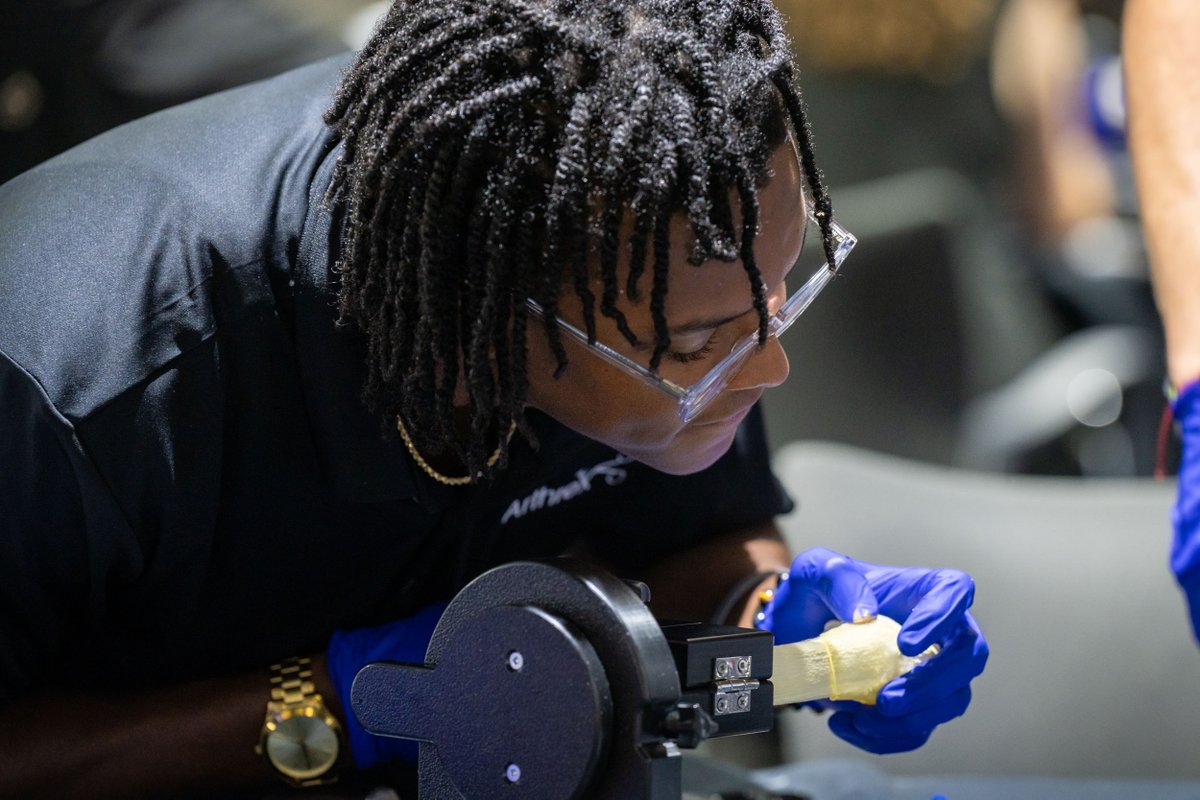 Arthrex's tweet image. #Arthrex interns and co-ops recently got an inside look into our business during the “A Look into Arthrex Innovation” event!
Students participated in cross-functional presentations, explored our cutting-edge Studio X facility, and engaged in a hands-on sawbones demonstration…