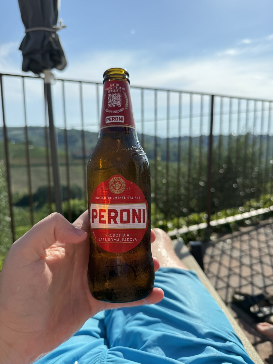 #Sommartutto nere på stöveln, i Barbaresco. Behövs ett litet smakbryt mellan varven.