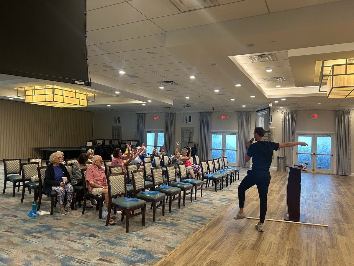 thecondecenter's tweet image. We were honored to speak at the Coral Lakes Community on how to prevent common injuries from falls—a crucial topic for lifelong health and safety.

#FallPrevention #CoralLakes #CondeCenter #HealthyAging #CommunityWellness #ChiropracticCare #InjuryPrevention #StayStrongStaySafe