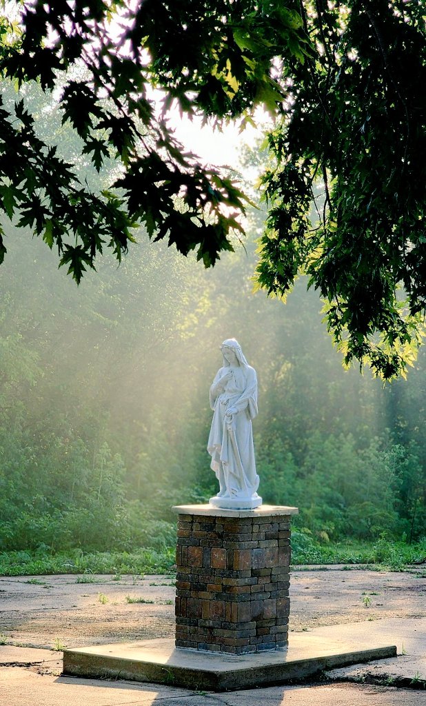 FrCarlosBorja's tweet image. Our new St. Philomena statue that we recently acquired for the seminary grounds. She definitely makes a nice addition!
St. Philomena, pray for us!