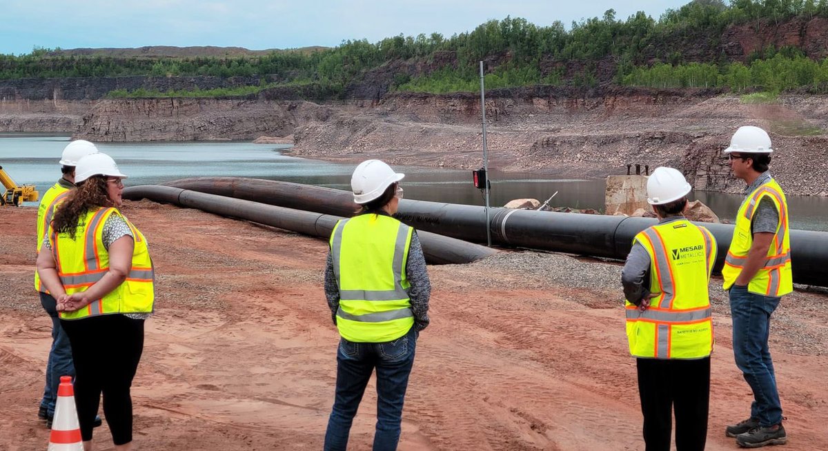 Last week, we were honored to welcome the Directors of Energy, Natural Resources and Workforce from the Bois Forte Band of Chippewa to the Mesabi Metallics site for a tour and project briefing.
