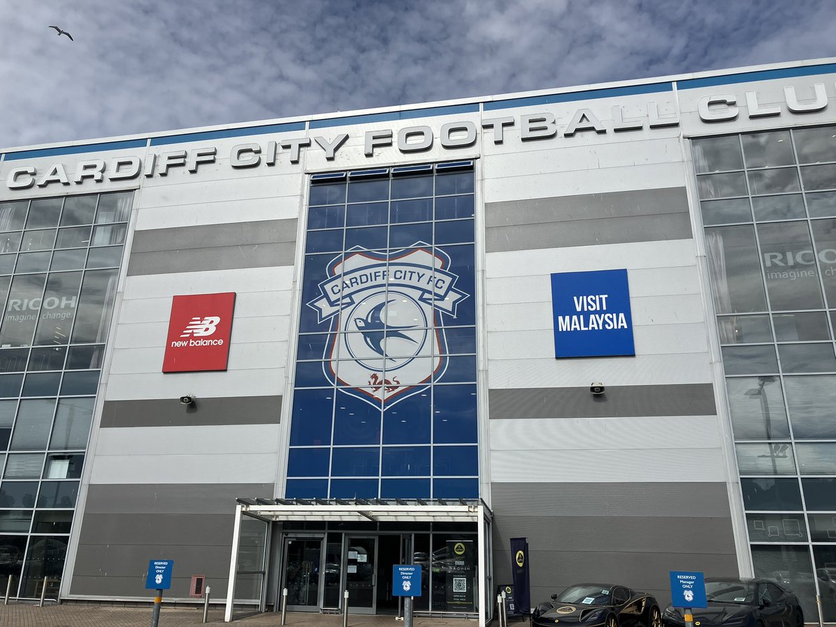 Getting ready for @gofod3, the biggest voluntary sector event of its kind in Wales. Hope to see you here tomorrow on stand 32 or at our panel session at 10am to hear all about the Short Breaks Scheme – the flexible fund!#gofod #voluntarysector #shortbreaksscheme #cardiffcity