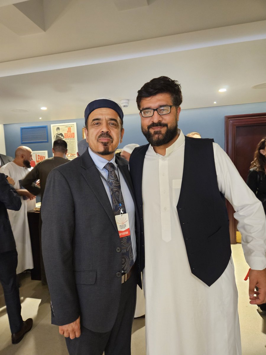 nadeem_ashfaq1's tweet image. An amazing first day at the British Literature Festival, surrounded by our inspiring teachers and friends from the UK, the USA, Saudi Arabia, and Abu Dhabi.