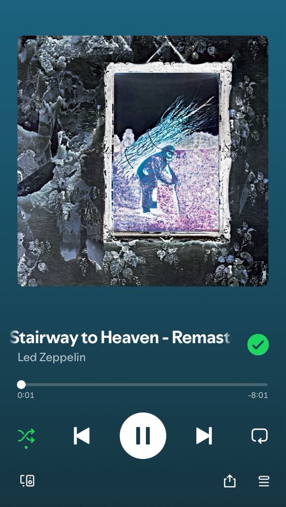 dabigbisky's tweet photo. If I ask you what the greatest song of all time is, and your answer is anything other than this, we will never speak again. #igetit #youdont https://t.co/yVBdwjiLSH