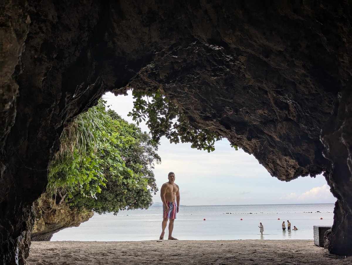 HomunculusZero1's tweet image. ...lets go somewhere sunny 🌅🌅🌅😁😊😅...