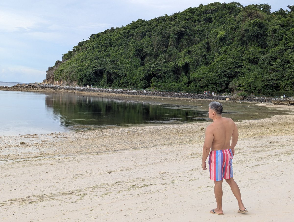 HomunculusZero1's tweet image. ...lets go somewhere sunny 🌅🌅🌅😁😊😅...