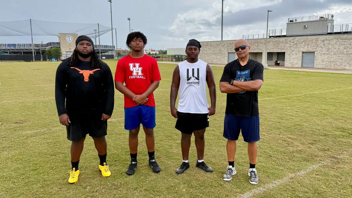 Elite Defensive Line Academy - Coach Walker (@elitedlinetx) on Twitter photo We got soaked by the rain, but that did not matter. We put in the work.
Can't wait to see what <a href="/adavian_kizzie5/">Adavian Kizzie</a> does this year 🦍
🔥Defensive line session this Sunday at noon at Shadow Creek High School
Open to Dawgs from ALL schools We got soaked by the rain, but that did not matter. We put in the work.
Can't wait to see what <a href="/adavian_kizzie5/">Adavian Kizzie</a> does this year 🦍
🔥Defensive line session this Sunday at noon at Shadow Creek High School
Open to Dawgs from ALL schools