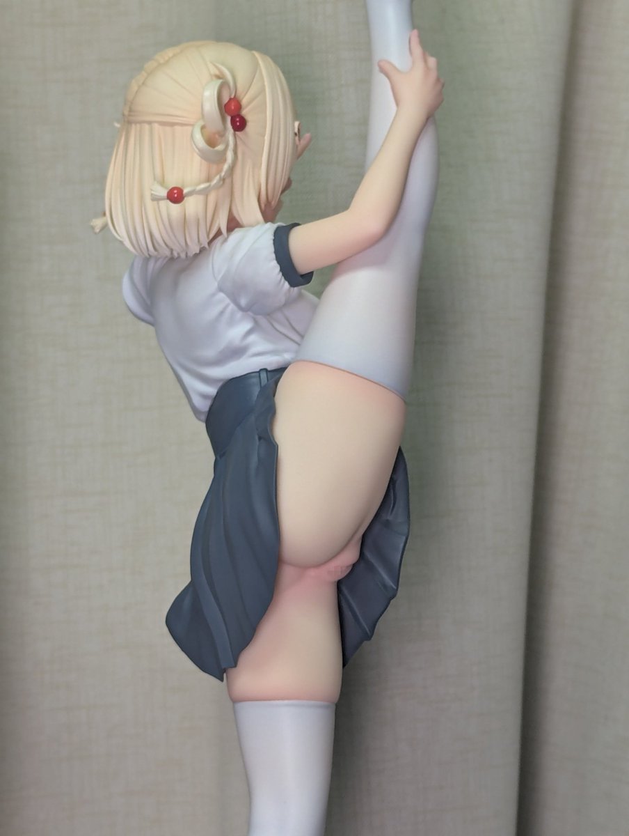 MkNicht's tweet photo. インサイト 肉感少女 I字バランス 蒼葉こはる ノーパンVer. 1/5スケール フィギュア

今回のはクオリティ良かった。 https://t.co/jHXysAmAzm