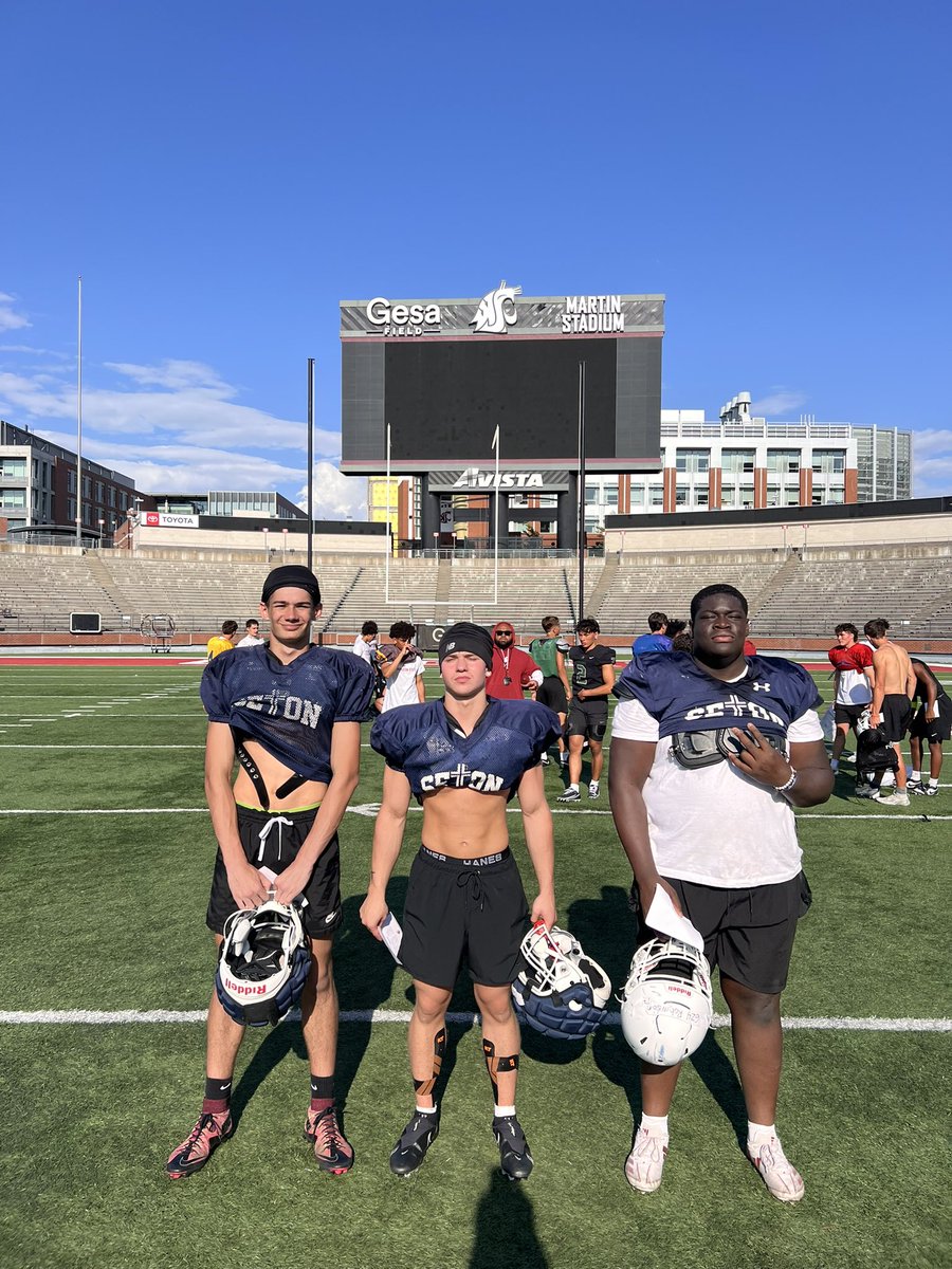 Seton Cougar Football (@setoncougars) on Twitter photo <a href="/Uriahcarlston/">Uriah Carlston</a>, <a href="/_Jamarcus0208/">Ja'Marcus Robinson</a>, and Jaxen Crabtree representing Seton Football at the Washington State football camp! <a href="/Uriahcarlston/">Uriah Carlston</a>, <a href="/_Jamarcus0208/">Ja'Marcus Robinson</a>, and Jaxen Crabtree representing Seton Football at the Washington State football camp!