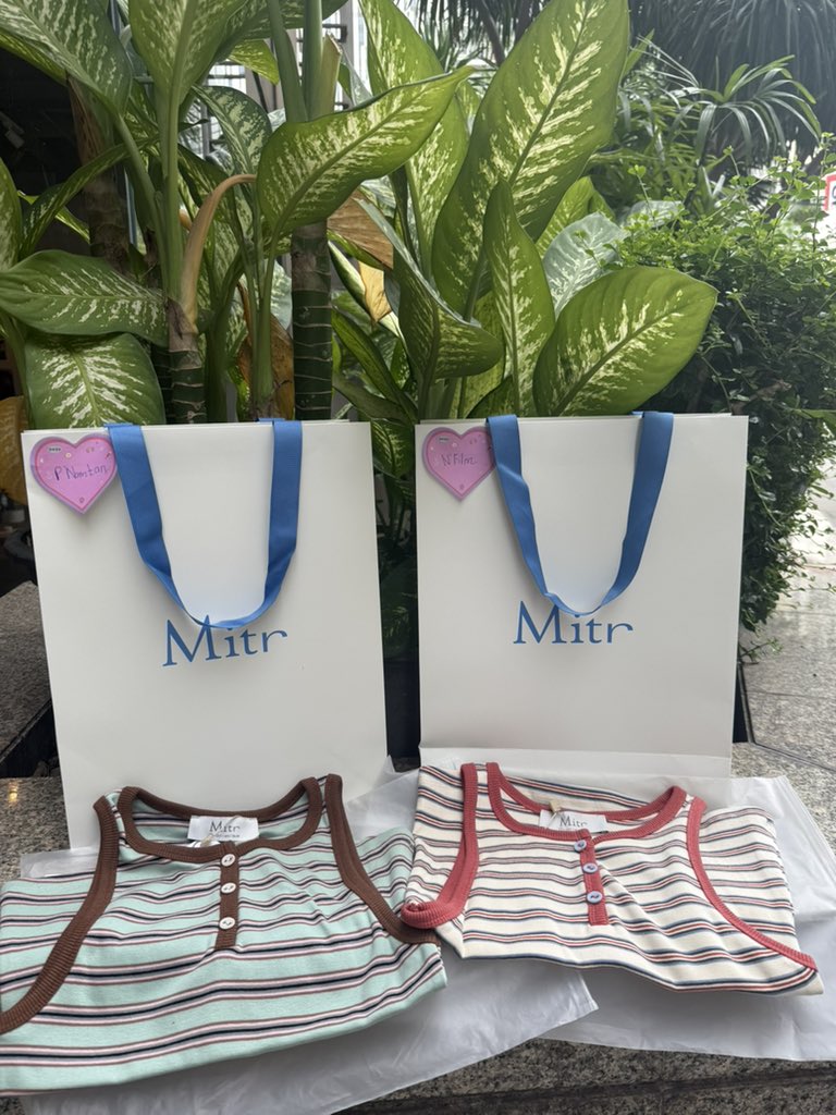 NTF_1stMyanmar's tweet photo. Birthday presents for NamtanFilm 🫶

Pandora couple rings &amp; Mitr tanks✨

From NamtanFilm Myanmar Fans 🇲🇲

 With @NamtanMyanmarFC 

29th TIPNAREE ZooPER STAR
#BDPartyNAMTANTOPIA https://t.co/NFfqKlNgkr