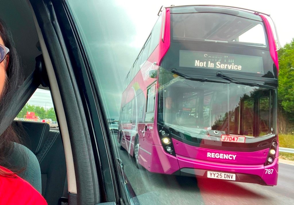 MostScenicBus's tweet photo. Hi @BusAndTrainUser For info: One of your lovely new @BrightonHoveBus going down the M1 near Leeds today. Love to have buses like this on the X98/99 Wetherby to Leeds now @harrogatebus is giving up the route (originally Sky Class branded)😀😐 https://t.co/DQG6vpgfYd