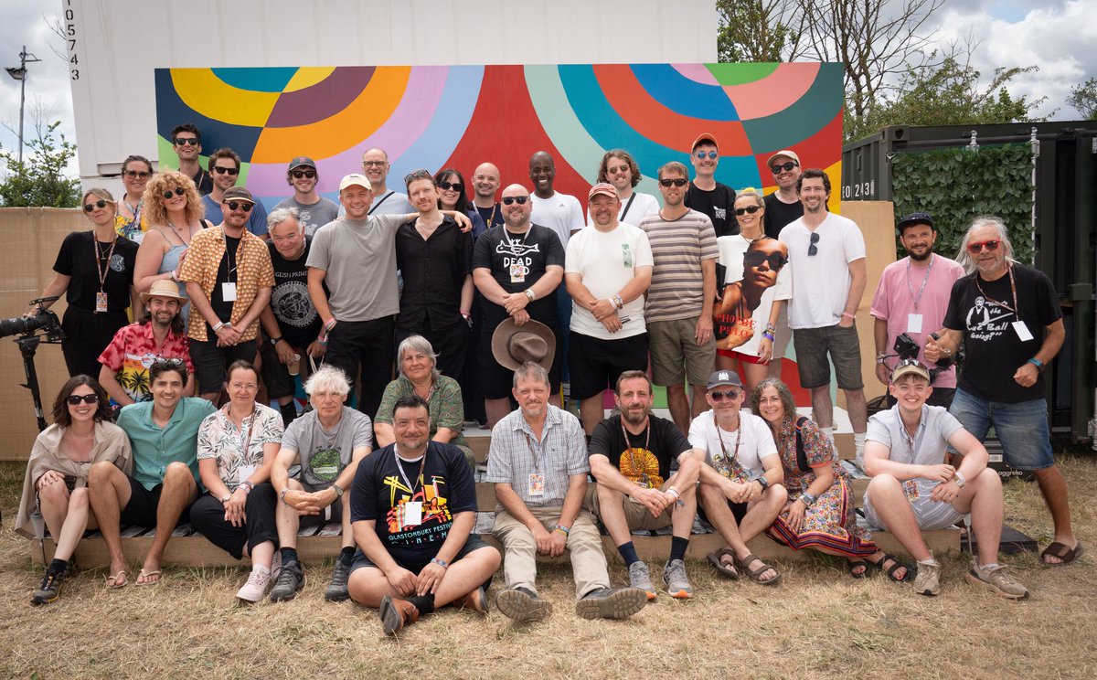 PiltonPalais's tweet image. A huge thank you to this year’s incredible guests, everyone who came to visit us, and of course - our fantastic Pilton Palais team ✨
Our highlights video will be on our YouTube channel soon, along with all our Q&As.
#Glastonbury2025
