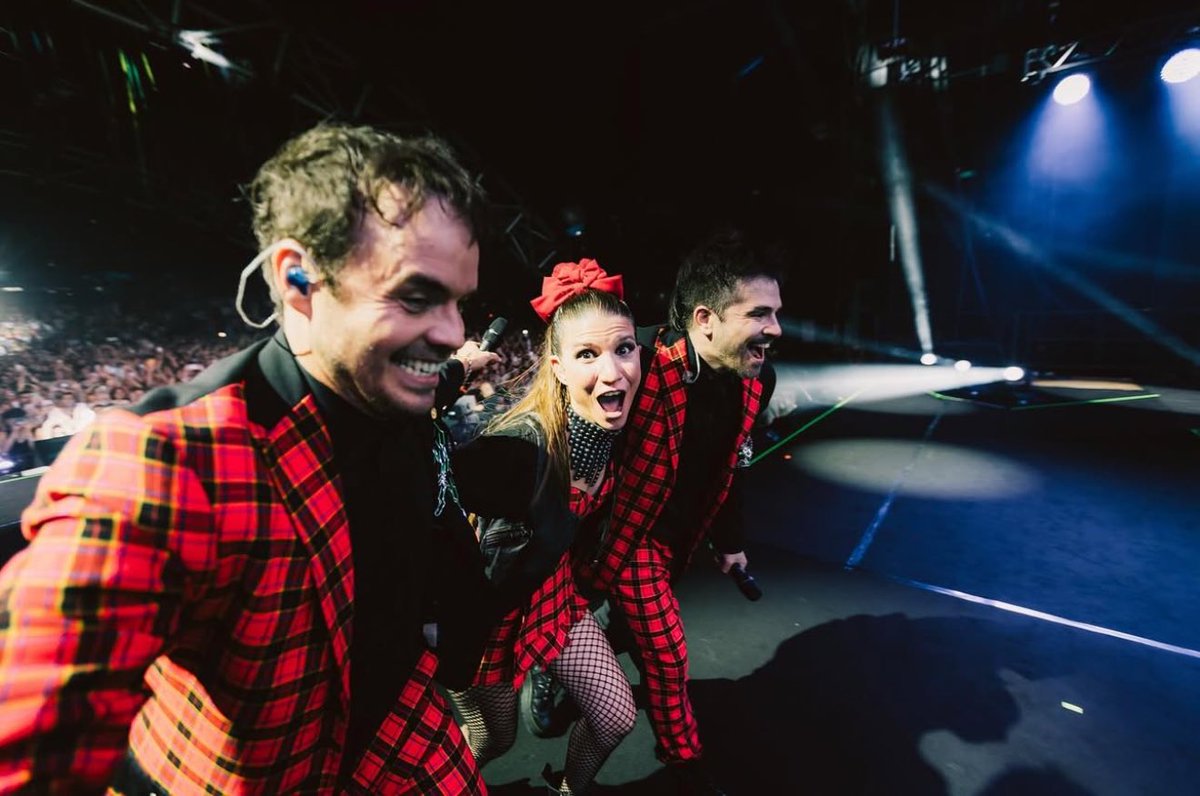 《le🌷》yumi’s cells x heated rivalry tweet media