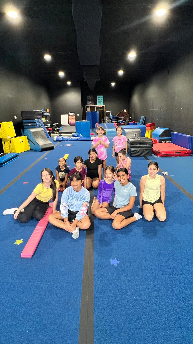 Shoutout to our Jackson Cheer Team putting in work this summer learning to tumble!!!  🤸🏻🤸🏻🤸🏻 <a href="/memorialCHEER/">Mr. Ramirez</a> <a href="/Athletics_CMS1/">Cathey Athletics</a> <a href="/McAllenISD/">McAllen ISD</a>