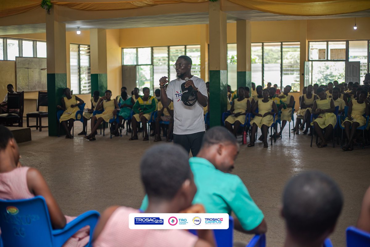 Trosacgh's tweet photo. TheReports Outreach Substance Abuse Conference (TROSAC) Team Volta collaborated with Kpedze Senior High School's SRC to host TROSAC ON CAMPUS over the weekend as part of the school's SRC program.
#TROSAConCampus
#TROSAC
#kpesco https://t.co/V4ozFLlEBD