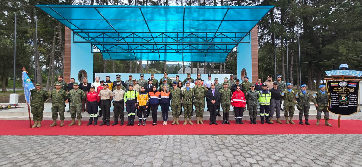 👩‍🚒Dos miembros de #BomberosIbarra participan en el XII Curso UNCIMIC junto a entidades de seguridad y del Estado, capacitándose para optimizar el rescate y la ayuda humanitaria en emergencias.