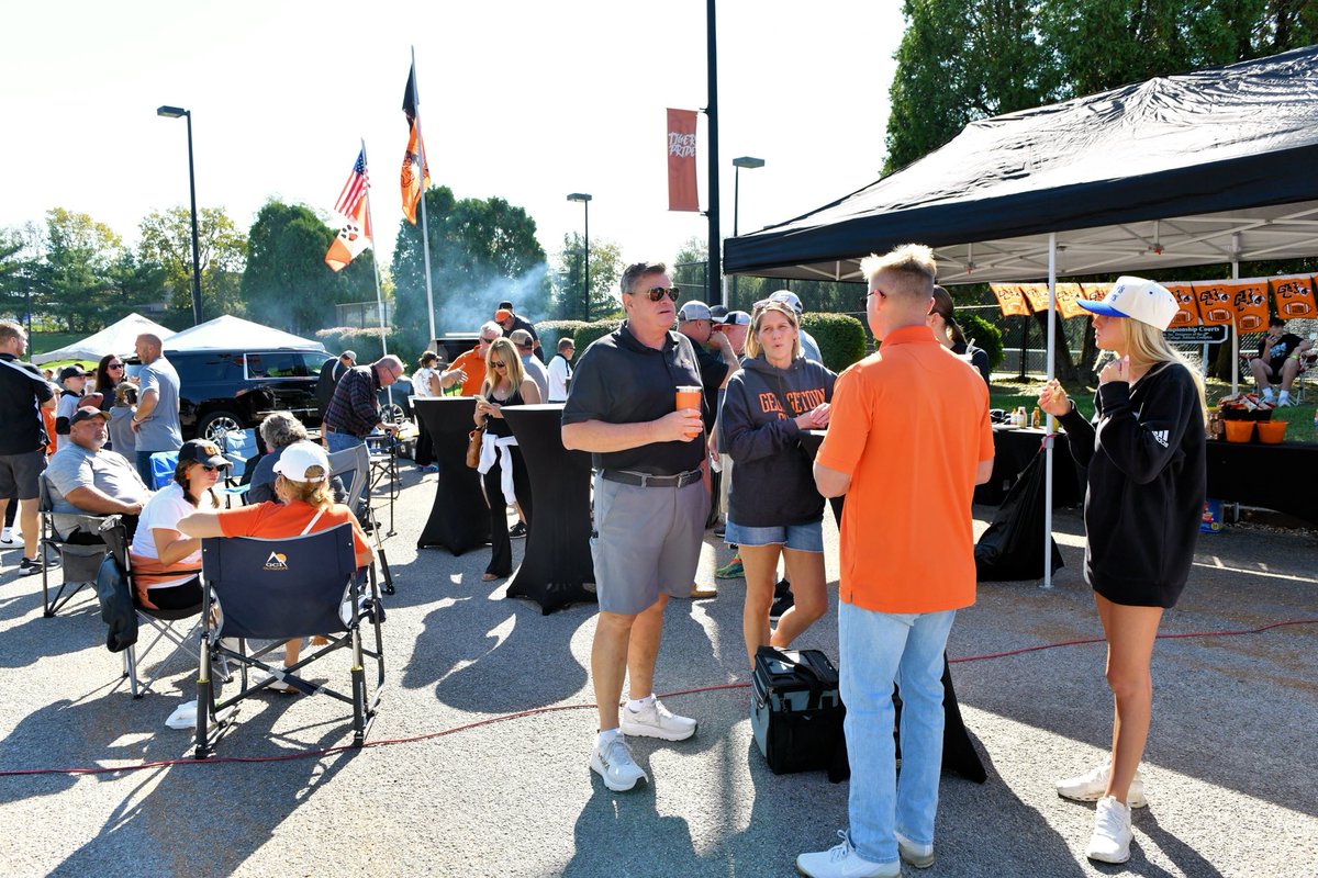 Georgetown College Football tweet media