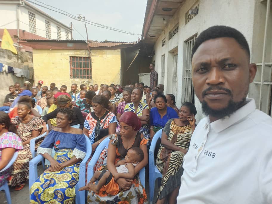 OfficielRns's tweet image. #LIBANDA _65ans
#REDYNAMISATION
🇨🇩 30 Juin – Jour de l’Indépendance, nous célébrons plus qu’une date : nous célébrons un peuple, une histoire, une fierté. Dans sa campagne de Masolo Na Base, le RNS a célébré cette journée historique avec l’une de cellule de Ngampani à kimbanseke.