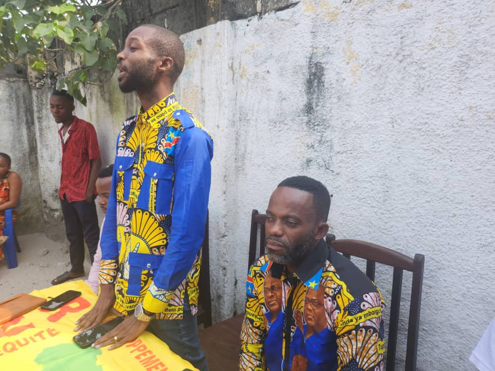 OfficielRns's tweet image. #LIBANDA _65ans
#REDYNAMISATION
🇨🇩 30 Juin – Jour de l’Indépendance, nous célébrons plus qu’une date : nous célébrons un peuple, une histoire, une fierté. Dans sa campagne de Masolo Na Base, le RNS a célébré cette journée historique avec l’une de cellule de Ngampani à kimbanseke.