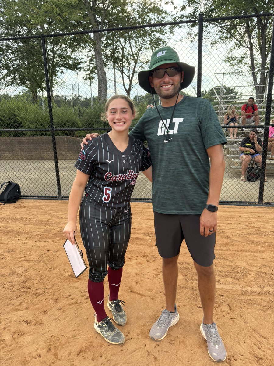 OliviaAyers2027's tweet photo. Thank you so much @DDSBandEvents for putting on an awesome camp on Thursday at Cherry Park! I got some amazing instruction from @UNCGSoftball @unccharlotte @WingateSoftball @PackSoftball @uscasoftball @CatamountSB!! https://t.co/Wiv0tn38uK